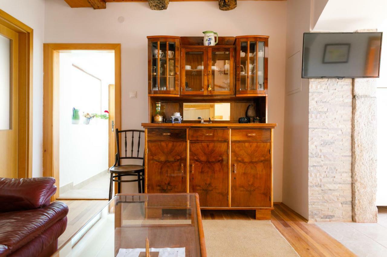 Apartment Ane Kras Екстериор снимка