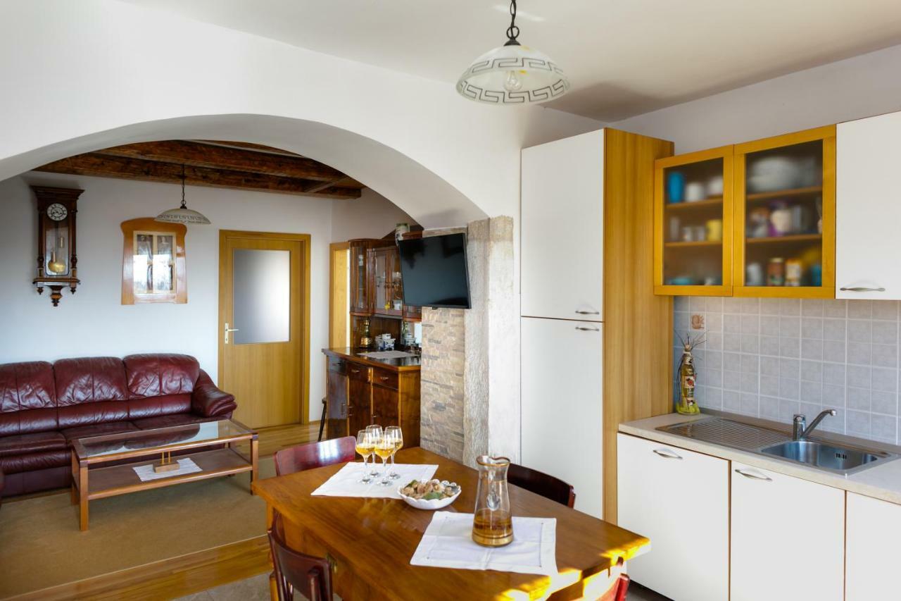 Apartment Ane Kras Екстериор снимка