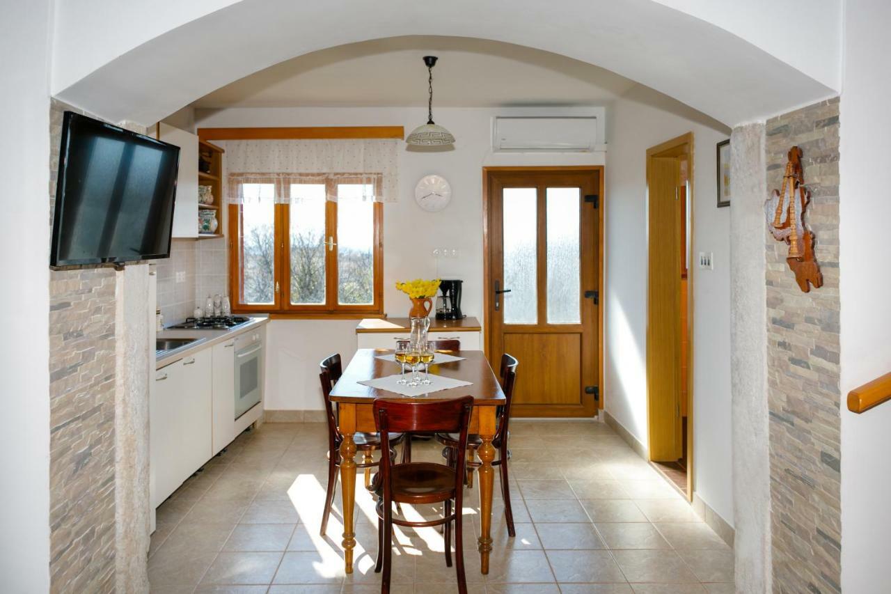 Apartment Ane Kras Екстериор снимка