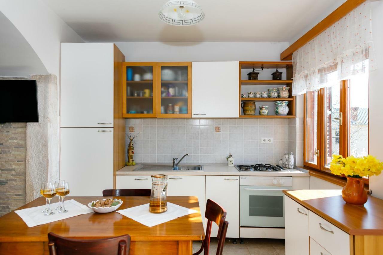Apartment Ane Kras Екстериор снимка